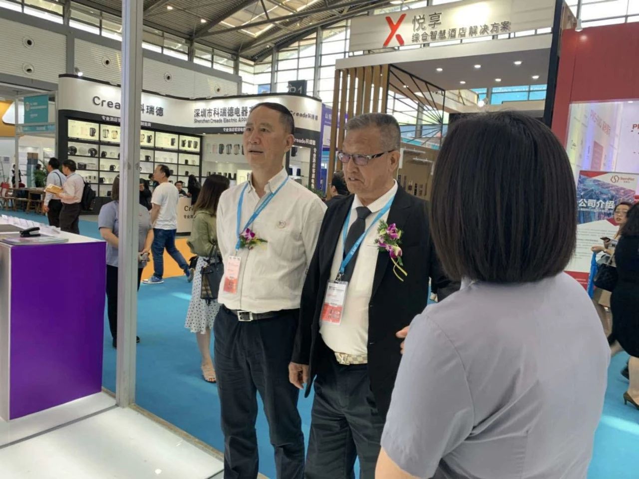董事長唐樹松參加第二十屆西安國際酒店設(shè)備暨旅游商品展覽會(huì)