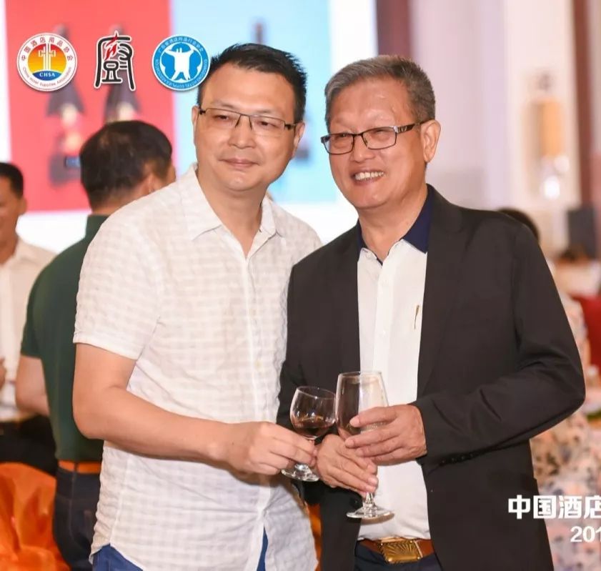 董事長唐樹松參加中國酒店用品協(xié)會(huì)2019會(huì)員年會(huì)